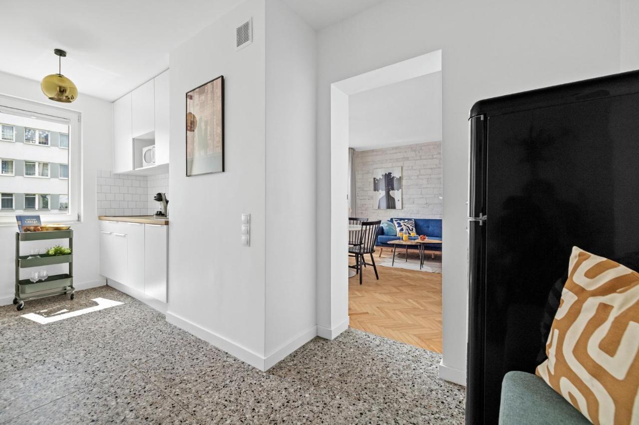 Apartment Sea & - *